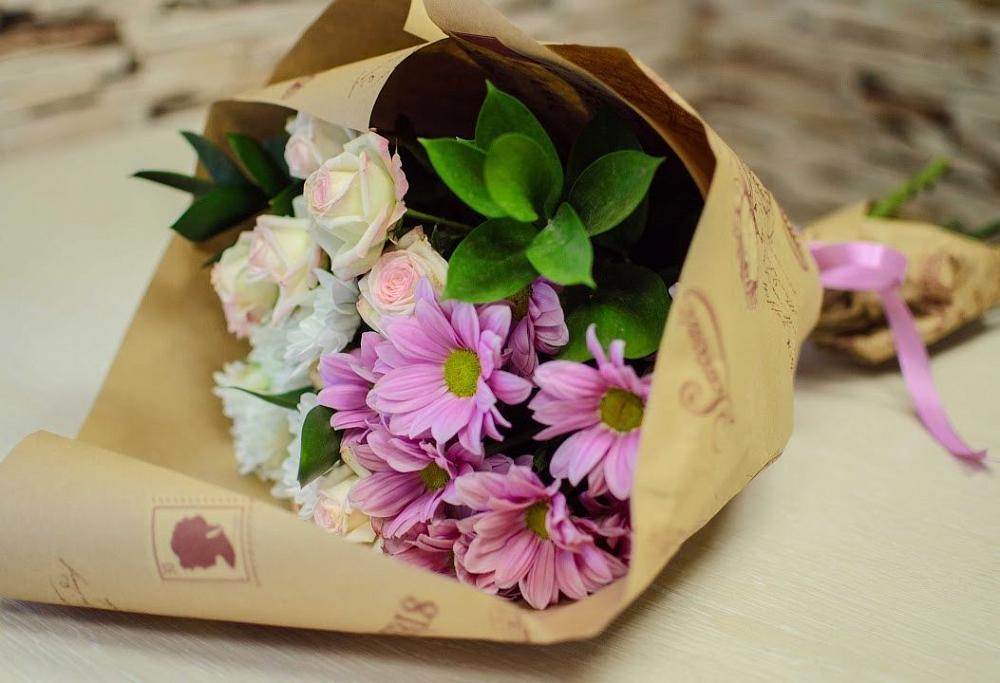 Букет цветов из: Розы и Хризантемы в Разумном