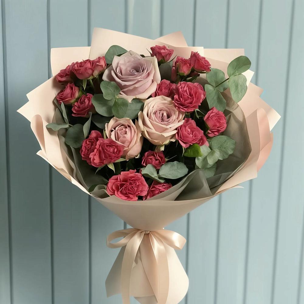 Букет цветов из: Гвоздики и Розы в Разумном
