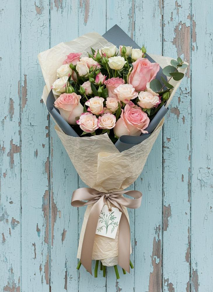 Букет цветов из: Розы в Разумном