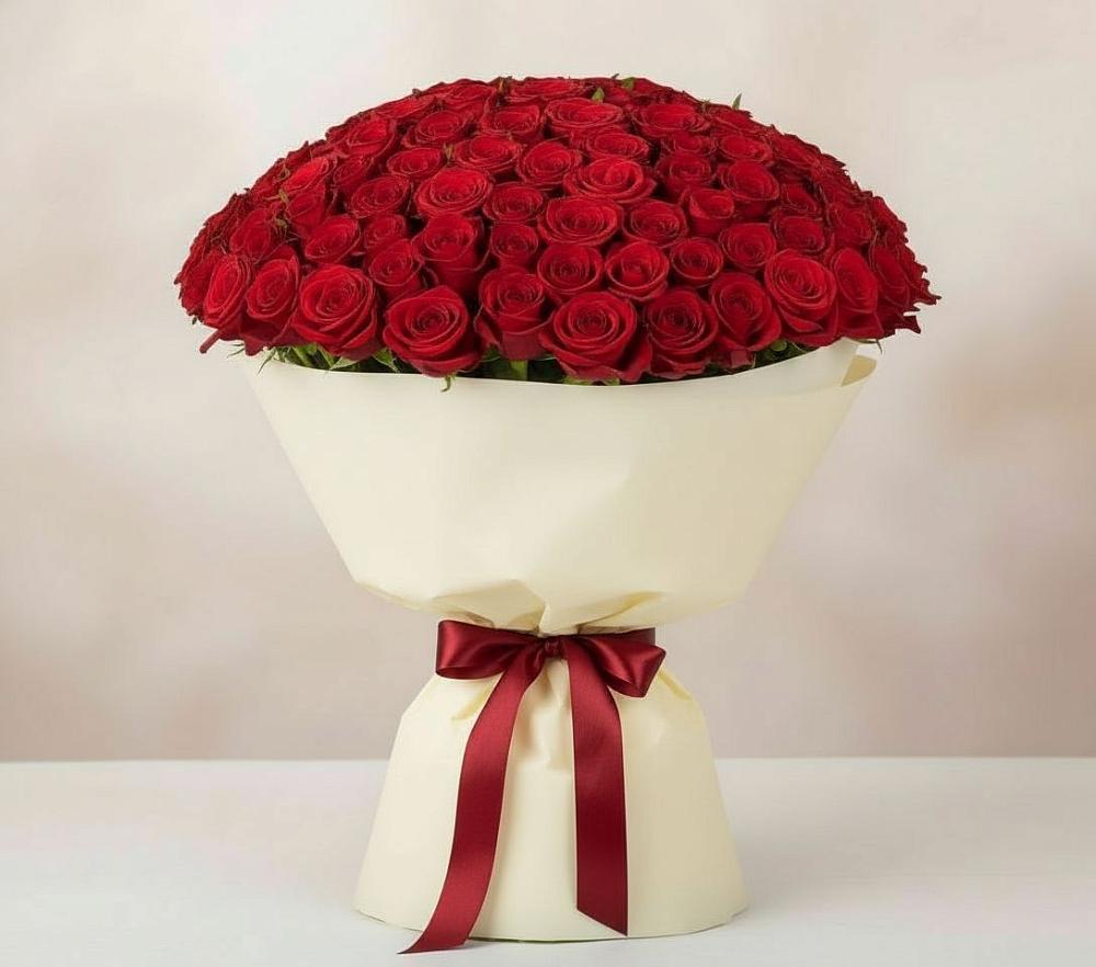 Букет 101 Красная роза Милано в Разумном