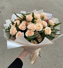 Букет Кремовые розы Латте в Разумном
