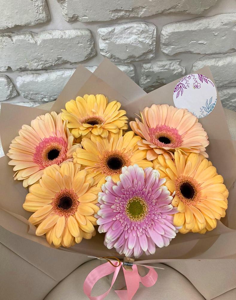 Букет цветов из: Герберы в Разумном