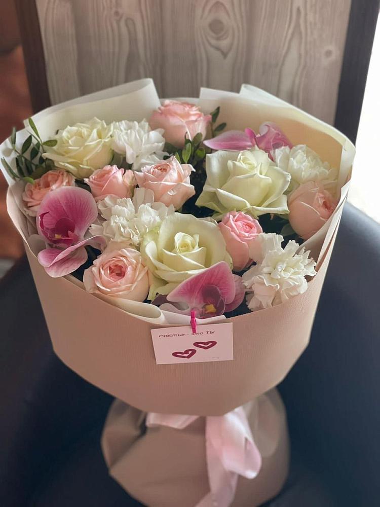 Букет цветов из: Орхидеи, Розы и Гвоздики в Разумном