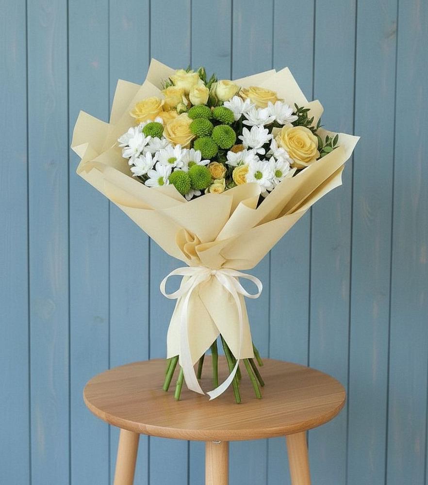 Букет цветов из: Хризантемы и Розы в Разумном