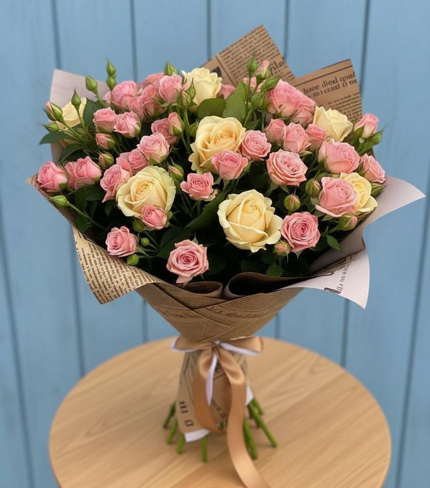 Букет цветов из: Розы в Разумном