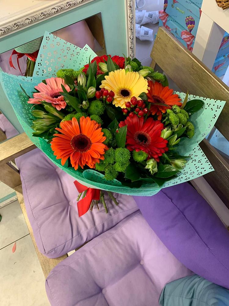 Букет цветов из: Герберы, Хризантемы и Альстромерии в Разумном