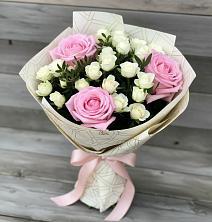 Букет цветов из:  Розы в Разумном