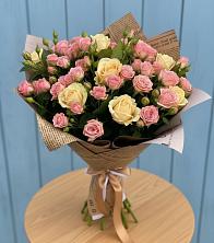 Букет цветов из:  Розы в Разумном