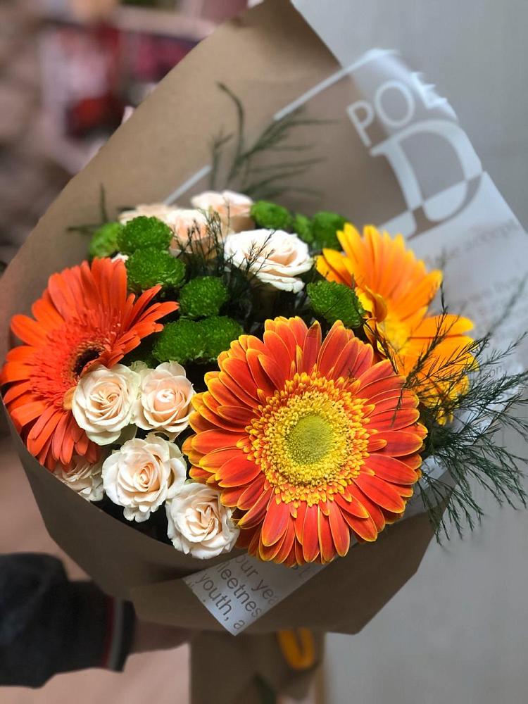 Букет цветов из: Герберы, Хризантемы и Розы в Разумном