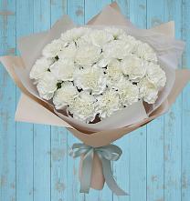 Букет цветов из:  Гвоздики в Разумном