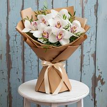 Букет цветов из:  Орхидеи и Розы в Разумном